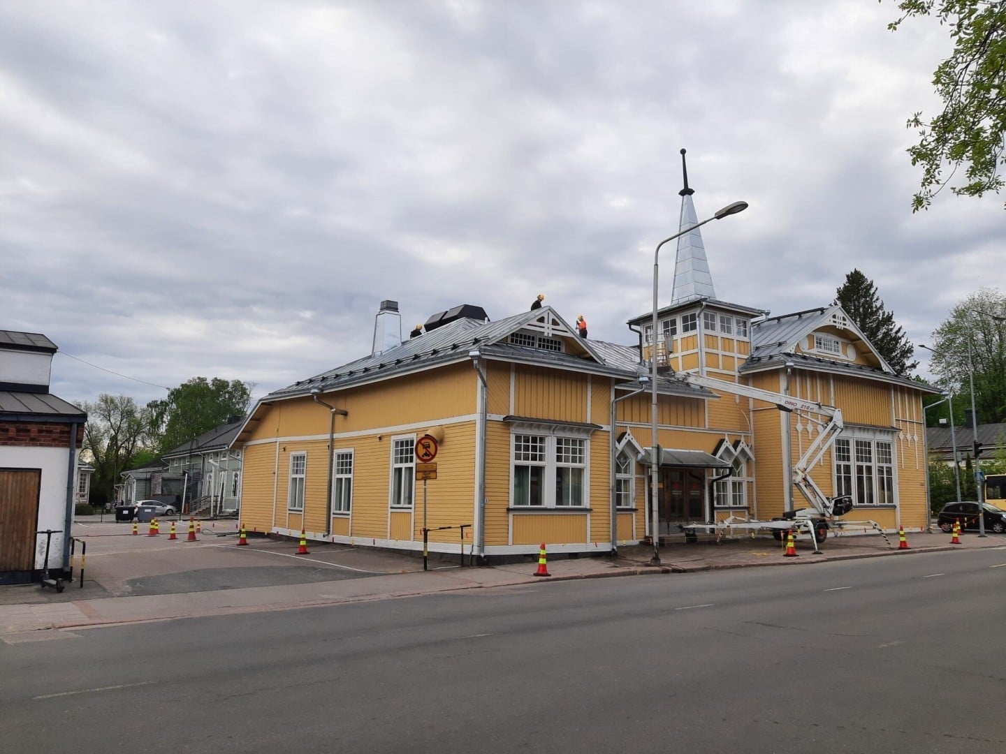 Ulkomaalaustyöt